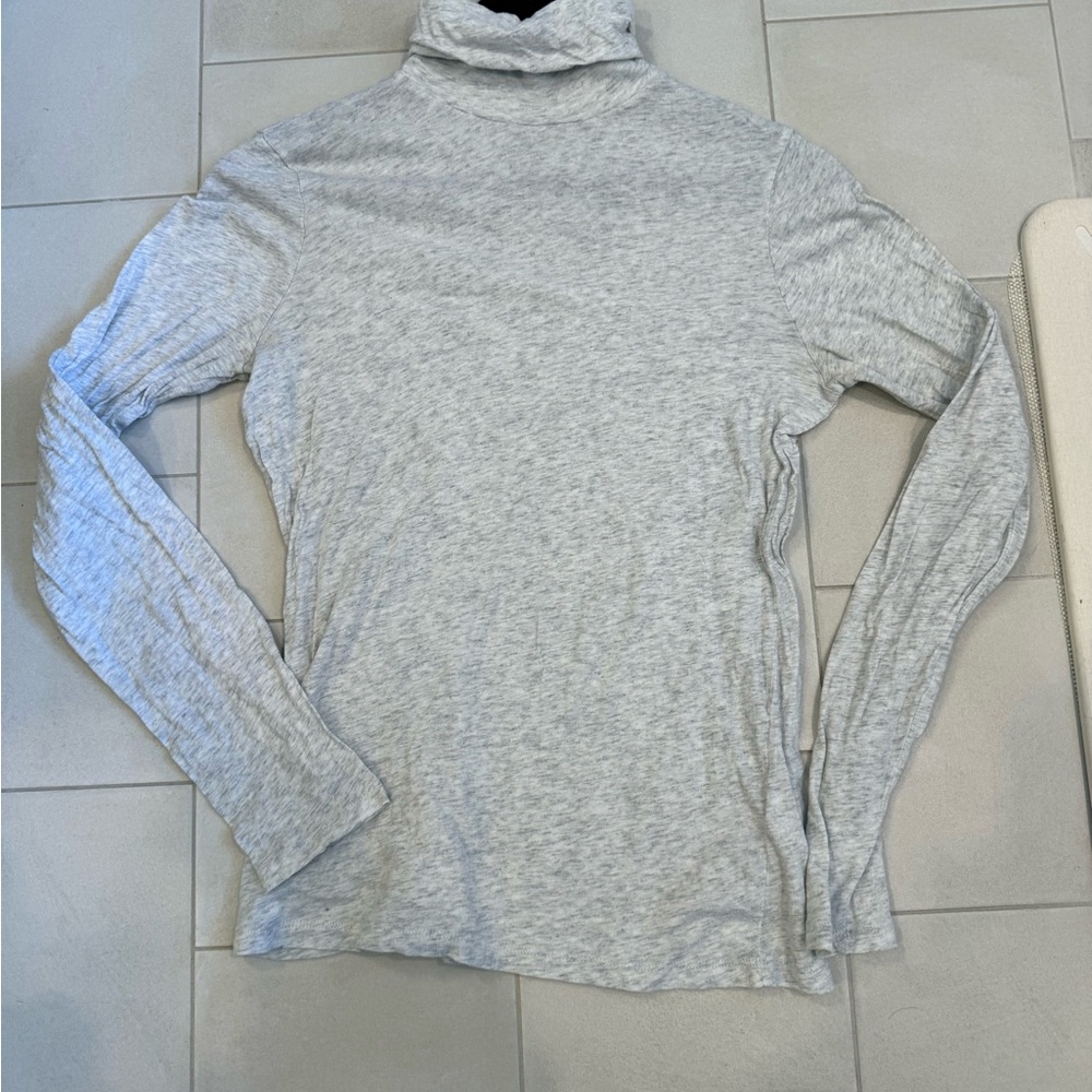 Everlane 100% Pima Cotton Cream/Gray Long Sleeve Turtleneck